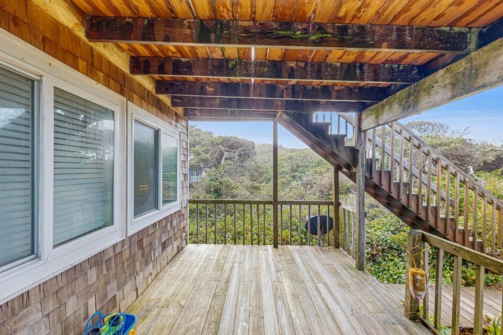 Villa Chris'S Oceanfront Getaway Rockaway Beach Esterno foto